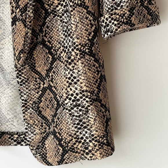 Women's Snakeskin Animal Print Blazer Jacket Open Front Lightweight, Sz M - Picture 8 of 9